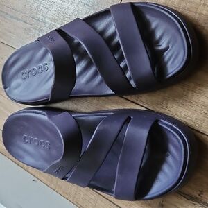 Crocs Women's Purple Getaway Strappy Slide Sandals 10 NWOT